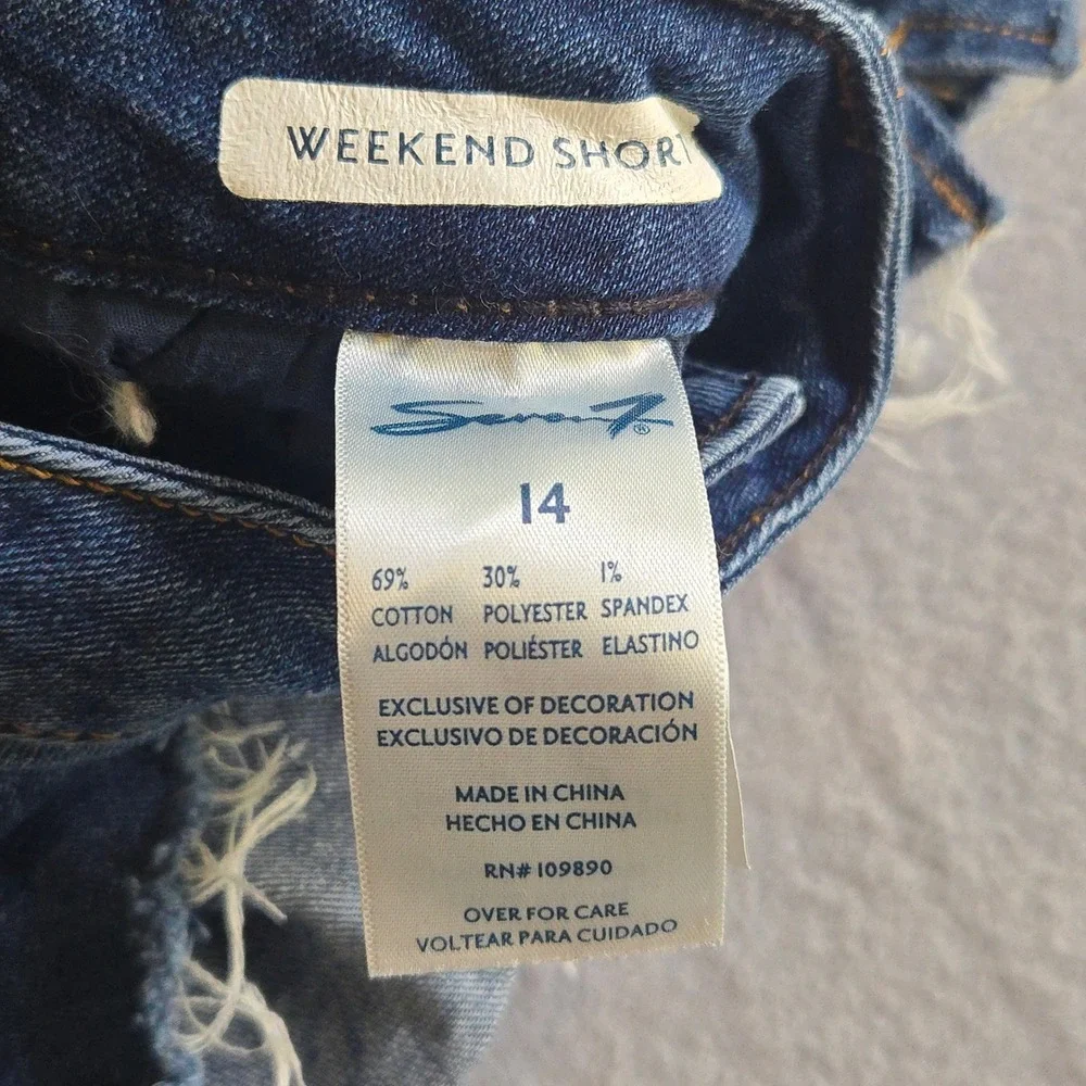 Seven7 Weekend Short Women 14 Blue Distressed Raw‎ Hem Denim Cut Off Jean Shorts